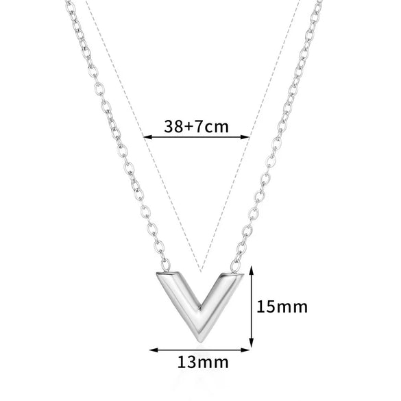 Women's Titanium Steel And Stainless Steel Necklace With Heart And Drop Shape Patterns O Word Chain Light Luxury Style Electroplated