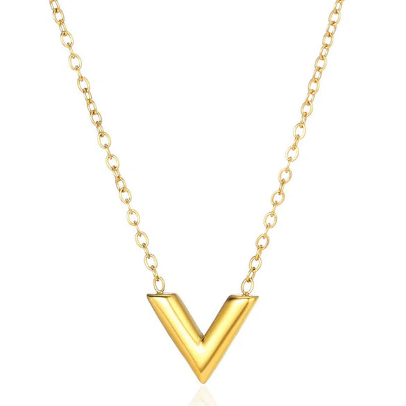 Women's Titanium Steel And Stainless Steel Necklace With Heart And Drop Shape Patterns O Word Chain Light Luxury Style Electroplated