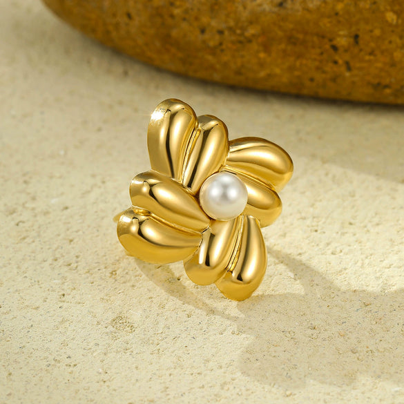 Women's Titanium Steel And Stainless Steel Ring With Gold Square Geometric Thread And Inlaid Pearls Electroplated Fashion Jewelry