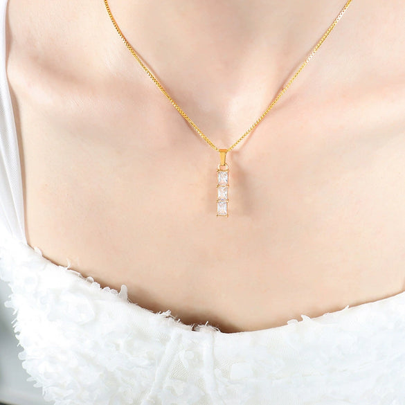 Women's Titanium Steel Box Chain Necklace With Geometric Crystal Pendant Gold Plated