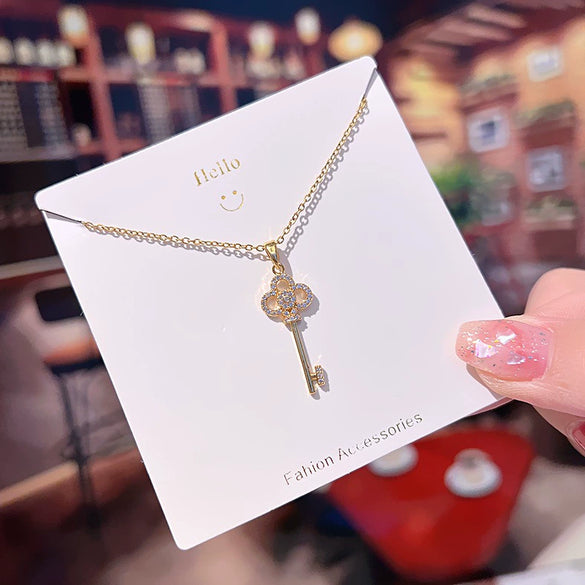 Women's Titanium Steel Clover Key Pendant Necklace With Mixed Gem Inlay And Geometric Pattern And Diamond Design