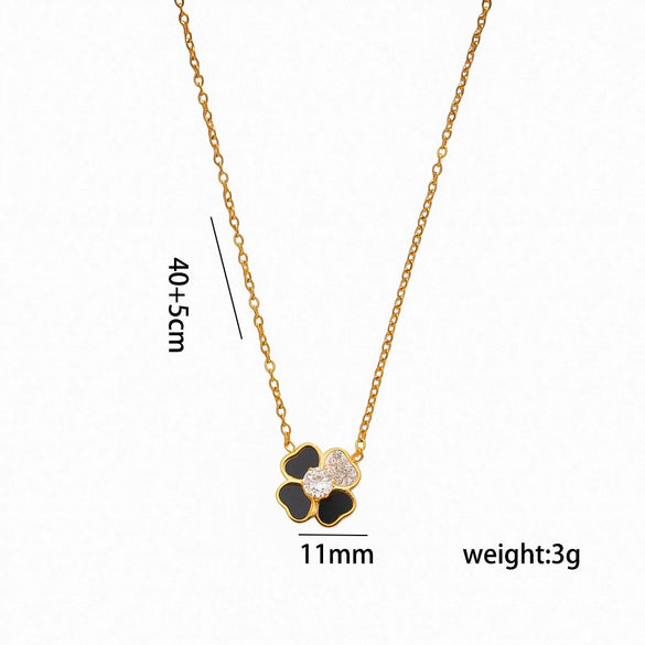 Women's Titanium Steel Clover Leaf Pendant Necklace With Round Link Chain Polished Gold Tone Electroplated Light Luxury Jewelry
