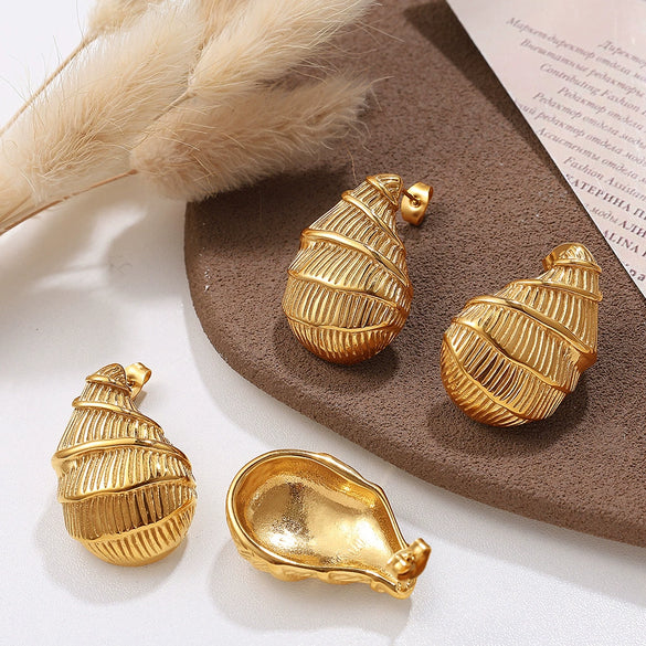 Women's 316L Stainless Steel Conch Earrings With Electroplating Fashion Style