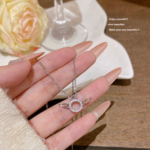 Women's Titanium Steel Copper Microinlaid Zircon Ginkgo Leaf Pendant Necklace With Diamond Design