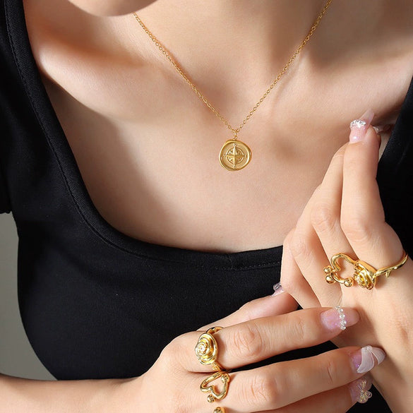 Women's Titanium Steel Electroplated Geometric Round Compass Necklace