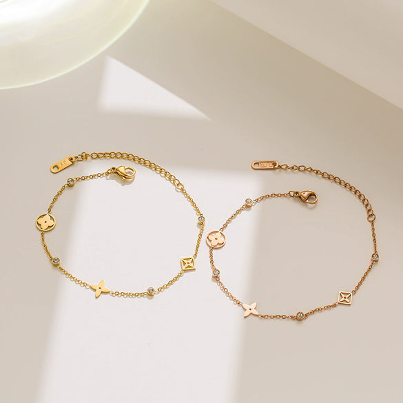 Women's Titanium Steel Fourleaf Clover Bracelet With Electroplating And Letters Numbers Text Design