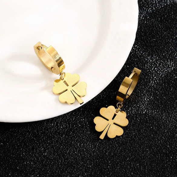Women's Titanium Steel Geometric Clover Ear Studs Earrings With Electroplating