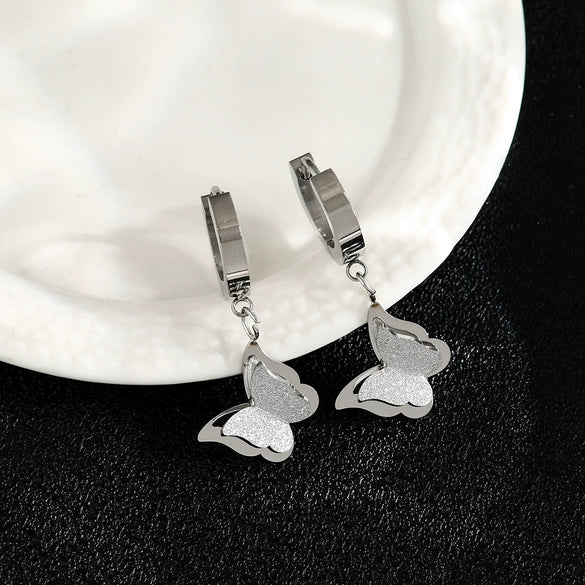 Women's Titanium Steel Geometric Clover Ear Studs Earrings With Electroplating