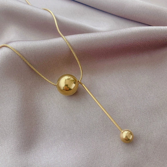 Women's Stainless Steel Geometric Gold Ball Necklace Minimalist Snake Chain Electroplated Non Tarnish Clavicle Chain