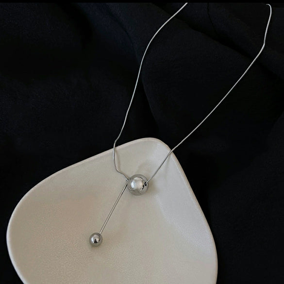 Women's Stainless Steel Geometric Gold Ball Necklace Minimalist Snake Chain Electroplated Non Tarnish Clavicle Chain