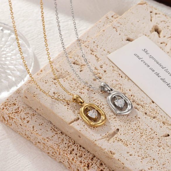 Women's Titanium Steel Geometric Mobius Pendant O Chain Necklace With Electroplating Design
