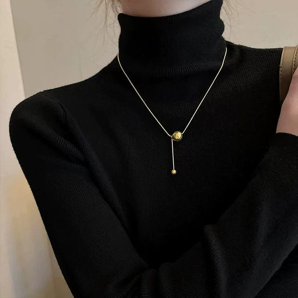 Women's Stainless Steel Geometric Pendant Necklace With Snake Bone Chain Electroplated Fashion Collarbone Jewelry