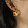 Women's 316L Stainless Steel Geometric Twist Stud Earrings With Electroplating Design