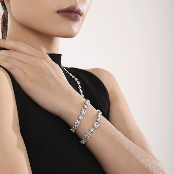 Women's Titanium Steel Geometric Zircon Handmade Chain Pvd Electroplated Light Luxury Bracelet