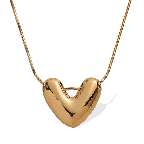 Women's 316L Stainless Steel Heart Pendant Necklace With Electroplating Treatment