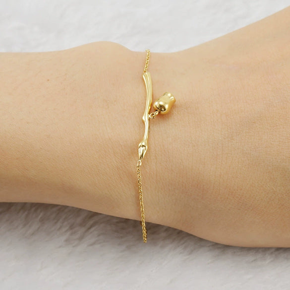 Women's 316L Stainless Steel Heartshaped Fashion Simple Bracelet With Electroplating Design