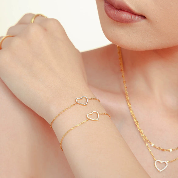 Women's Titanium Steel Heartshaped Handinlaid Zircon Doublelayer Clavicle Necklace Bracelet Set Pvd Electroplated Gold Color Preservation Light Luxury Style
