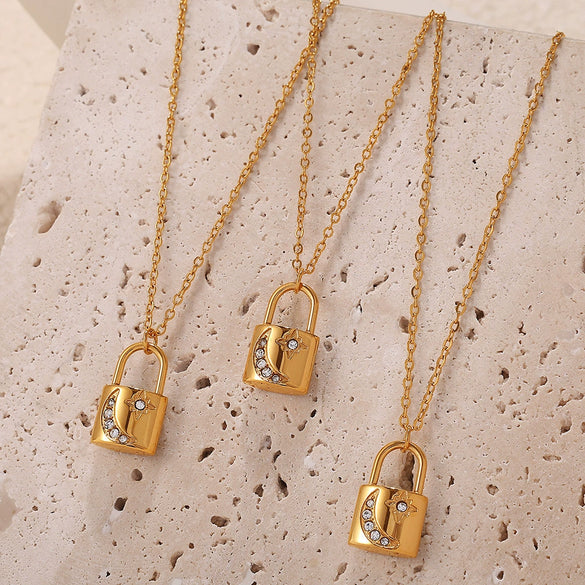 Women's 316L Stainless Steel Lock Necklace Light Luxury Fashion Electroplated