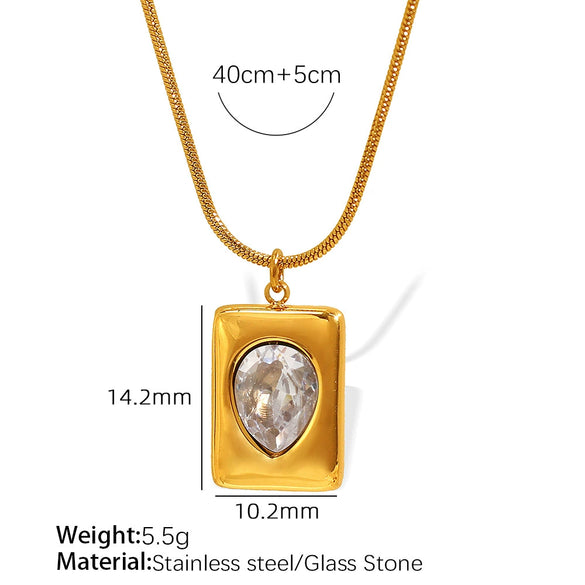 Women's 316L Stainless Steel Necklace With Electroplating Light Luxury Elegant Emerald Retro Design