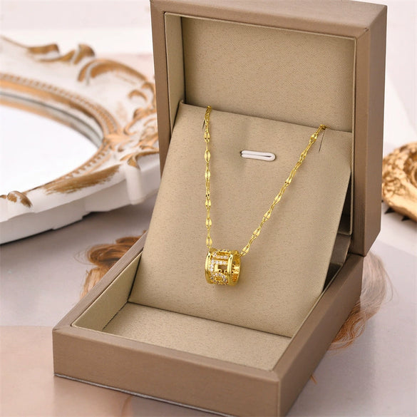 Women's Titanium Steel Necklace With Mixed Gemstone Inlay Geometric Pendant Electroplating Treatment Sweet Cool Style