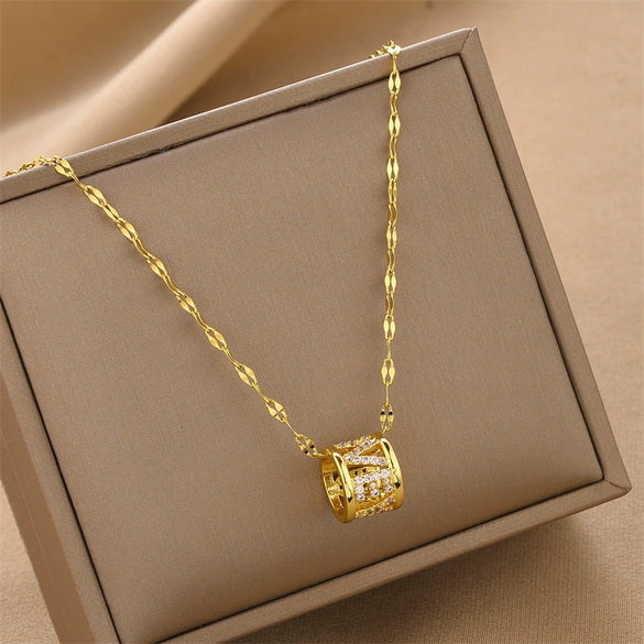 Women's Titanium Steel Necklace With Mixed Gemstone Inlay Geometric Pendant Electroplating Treatment Sweet Cool Style