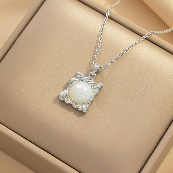 Women's Titanium Steel Ochain Necklace With Irregular Square Art Frame Mermaid Pearl Pendant Geometric Style Electroplated