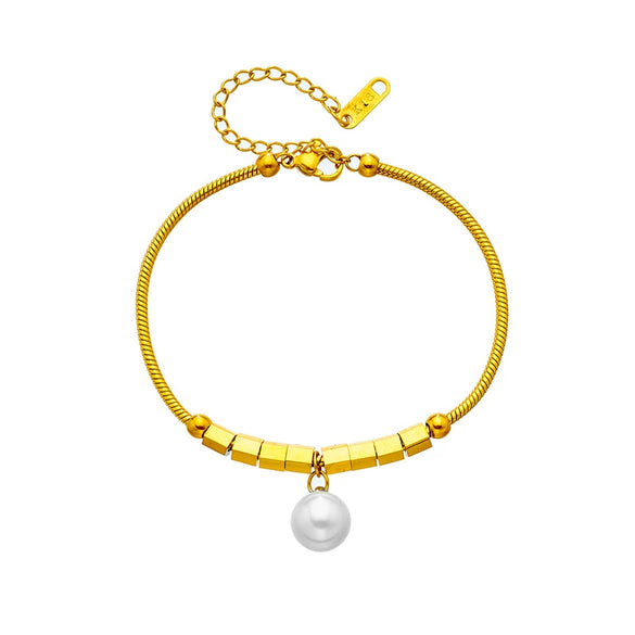 Women's Titanium Steel Square Imitation Pearl Pendant Beaded Chain Bracelet With Electroplating