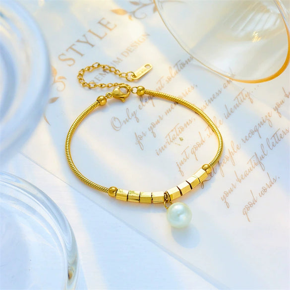 Women's Titanium Steel Square Imitation Pearl Pendant Beaded Chain Bracelet With Electroplating