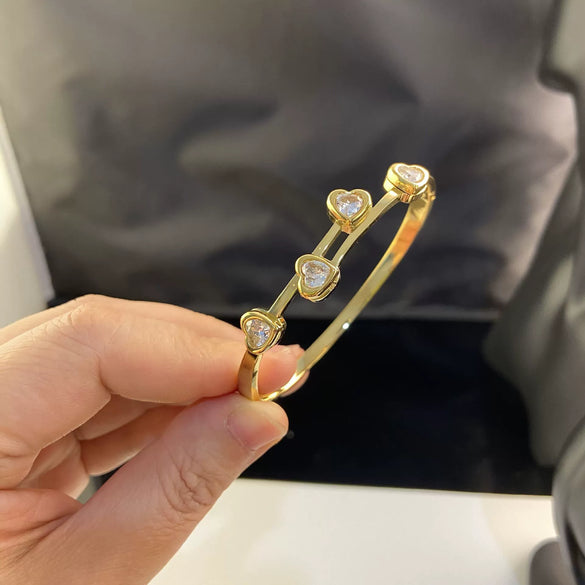Women's Titanium Steel Zircon Bracelet Plated With 18K Gold Color Electroplated Waterproof Commuter Allmatch
