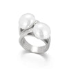 Women's Trendy Retro Personality Stainless Steel And Pearl Ring With Electroplating Treatment