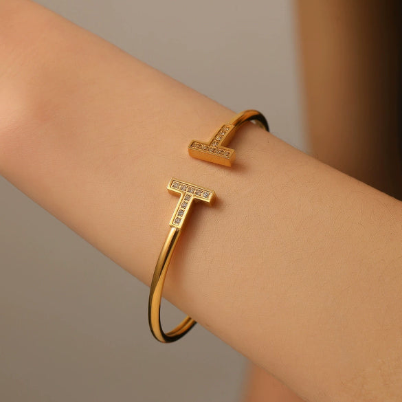 Women's Tshaped Stainless Steel Diamond Bracelet With Colorpreserving Opening And Electroplating