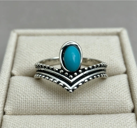 Women's Turquoise Inlaid Alloy Ring Set With Feather Details And Carved Flower Geometric Design Polished Finish