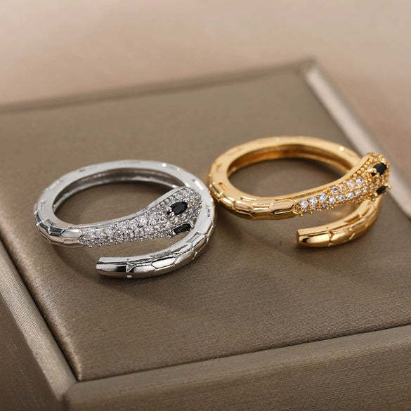 Women's Unisex Zodiac Snake Geometric Copper Ring With Gold Inlaid Zircon And Butterfly Design