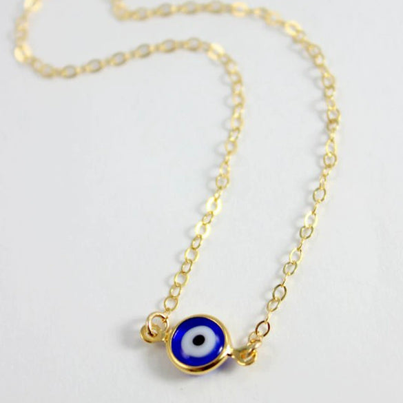 Women's Versatile Single Layer Alloy Necklace With Retro Blue Eye Pendant And Geometry Pattern