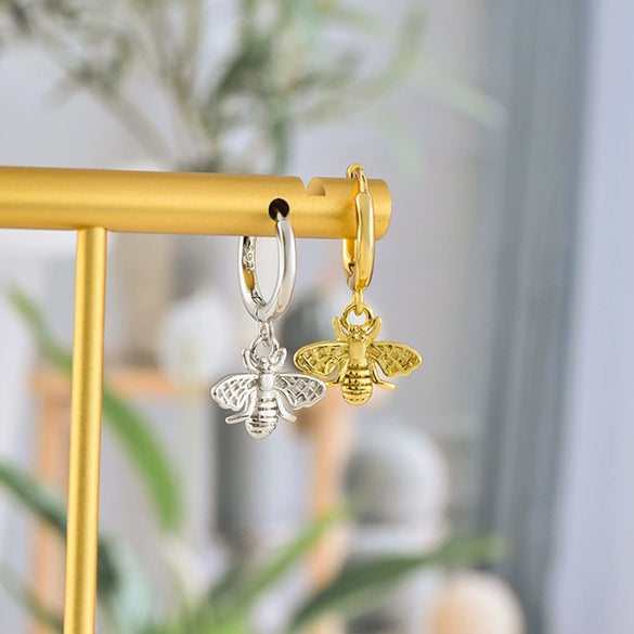 Women's Vintage Bee Earrings With Silver Needle And Copper Geometric Animal Design Electroplated Fashion Ear Jewelry