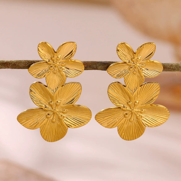 Women's Vintage Embossed Round Sunflower Drop Earrings Long Geometric Floral Design Goldplated Stainless Steel Faderesistant Wholesale Jewelry