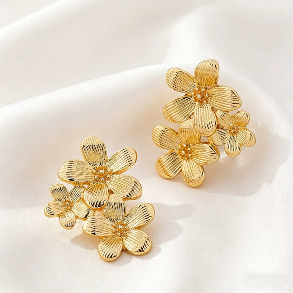 Women's Vintage Floral Tassel Earrings With Electroplated Alloy Geometric Design And Stainless Steel Ear Posts In An Exaggerated Style