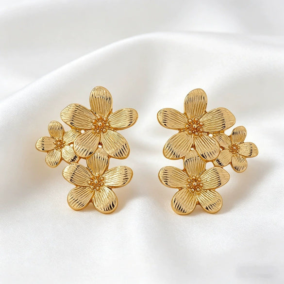 Women's Vintage Floral Tassel Earrings With Electroplated Alloy Geometric Design And Stainless Steel Ear Posts In An Exaggerated Style