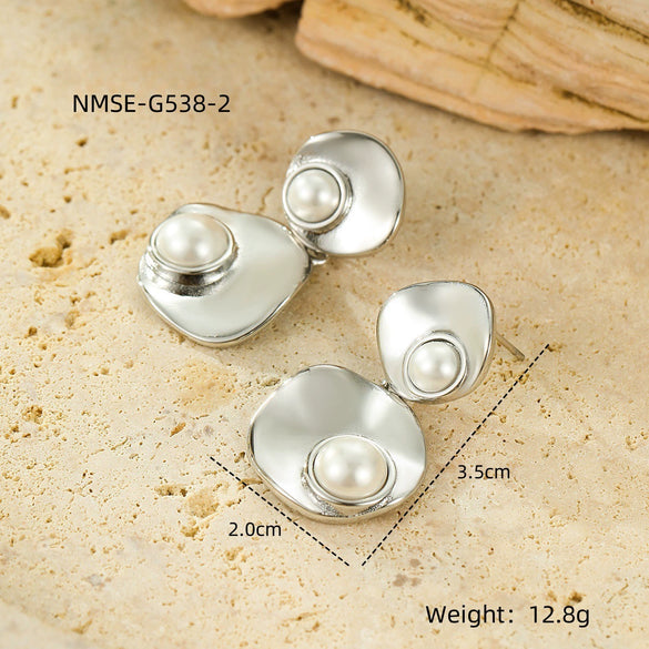 Women's Vintage Geometric Stainless Steel Round Pearl Pendant Tassel Earrings With Electroplating