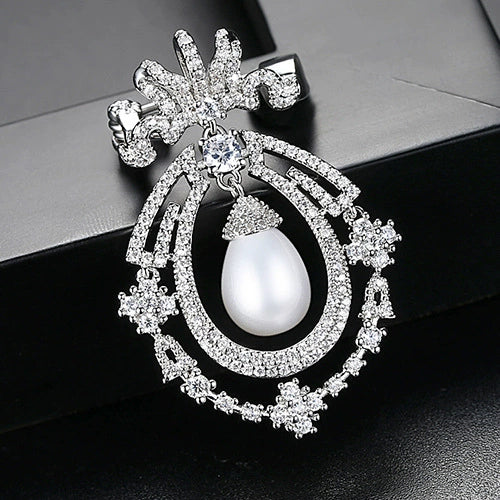 Women's Vintage Geometric Water Drop Pearl Brooch With Zircon Inlay Electroplated Copper Pin For Clothing Accessories