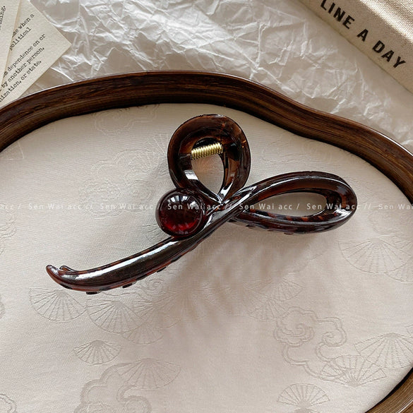 Women's Vintage Light Luxury Acrylic Round Bead Hair Clip Geometric Style Polished