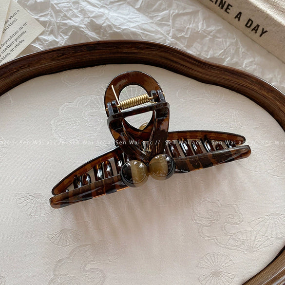 Women's Vintage Light Luxury Acrylic Round Bead Hair Clip Geometric Style Polished