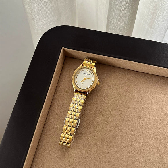 Women's Vintage Medieval Style Round Dial Watch With Flat Top Tapered Crown And Alloy Buckle