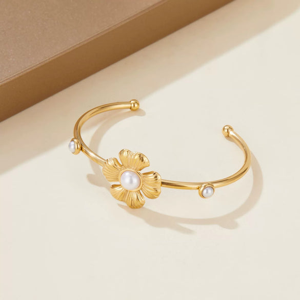 Women's Vintage Pearl Bow Flower Stainless Steel Gold Plated Bracelet