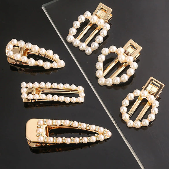 Women's Vintage Pearl Duckbill Hair Clip With Rhinestone Detail Elegant Simple Side Clasp Hair Accessory