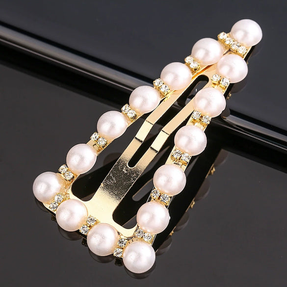 Women's Vintage Pearl Duckbill Hair Clip With Rhinestone Detail Elegant Simple Side Clasp Hair Accessory