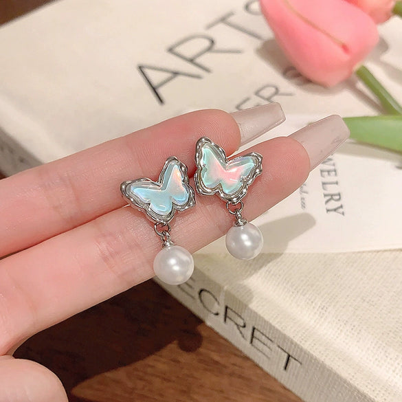 Women's Vintage Pearl Earrings With 925 Silver Needles Alloy Material Geometric Heart Bow Star Shape Electroplating