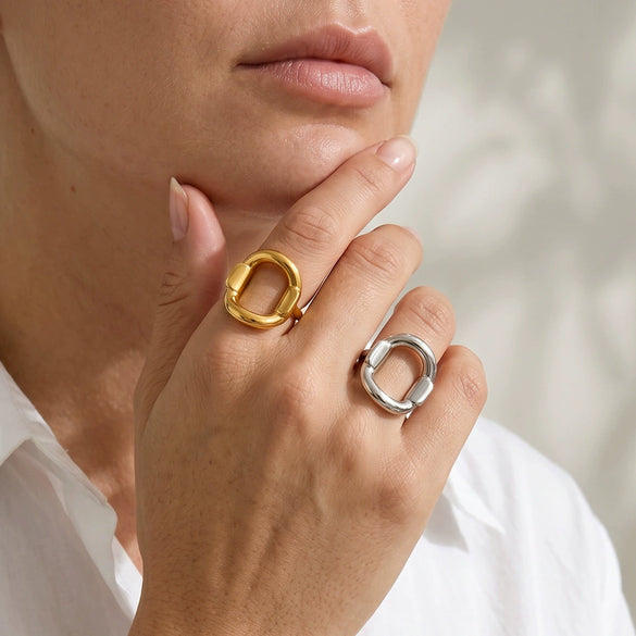 Women's Vintage Round Hollow Geometric Stainless Steel Open Ring With 18K Gold Vacuum Plating And Adjustable Design