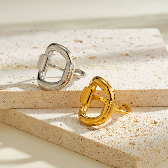 Women's Vintage Round Hollow Geometric Stainless Steel Open Ring With 18K Gold Vacuum Plating And Adjustable Design
