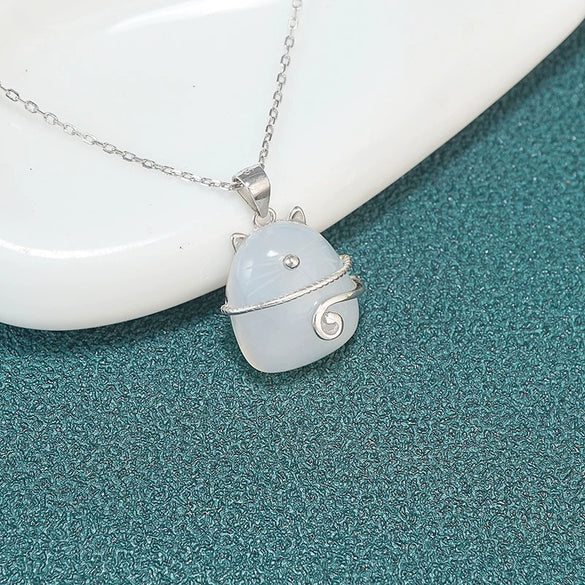 Women's Vintage Sterling Silver Animal Pendant Necklace With Agate And Chalcedony Electroplated Clavicle Chain